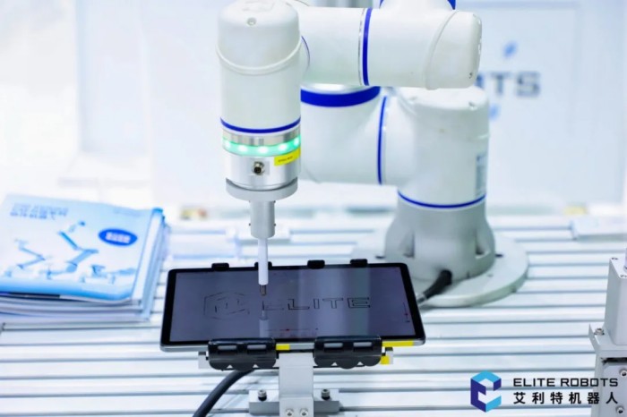 星空xk柔性力控机器人